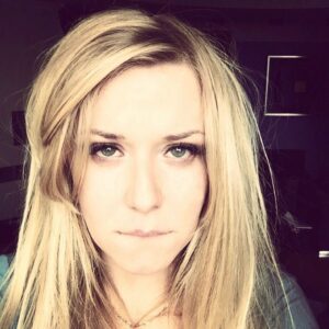 Mariya Shekunova Instagram - Сегодня ВОСЕМНАДЦАТЫЙ день гастролей...
Силы покидают меня...но я не сдаюсь...
.✌🏼😍
Мне нужна психологическая поддержка!!!
.
#марияскорницкая #актрисамарияскорницкая #love #life #спектакльмужначас #гастроли