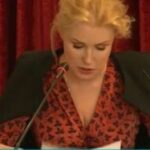 Mariya Shukshina Instagram - Вот уже 3й раз я собираю наш Международный научно-общественный круглый стол, и на сей раз под названием "ВОЗ - добро или зло для России" (11 мая 2021). Это выступление одного из наших замечательных спикеров - Елены Геннадьевны Калле, молекулярного биолога. ❗️Всю запись прямой трансляции целиком вы можете посмотреть на моем youtube-канале (ссылка в шапке моего профиля в вечных сториз☝️) #здоровье #жизнь #россия #люди #москва #питер #калининград #новосибирск #екатеринбург #казань #казахстан #нижнийновгород #челябинск #самара #омск #ростовнадону #уфа #красноярск #воронеж #пермь #волгоград #краснодар #тюмень #владивосток #сочи #нальчик #курск #урал #хабаровск