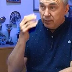 Mariya Shukshina Instagram - Прав и еще раз прав доктор Боровских. 
А так-то, конечно, с праздником!..

#12 #июнь #деньнезависимости #россия #праздник #люди #мирвсем