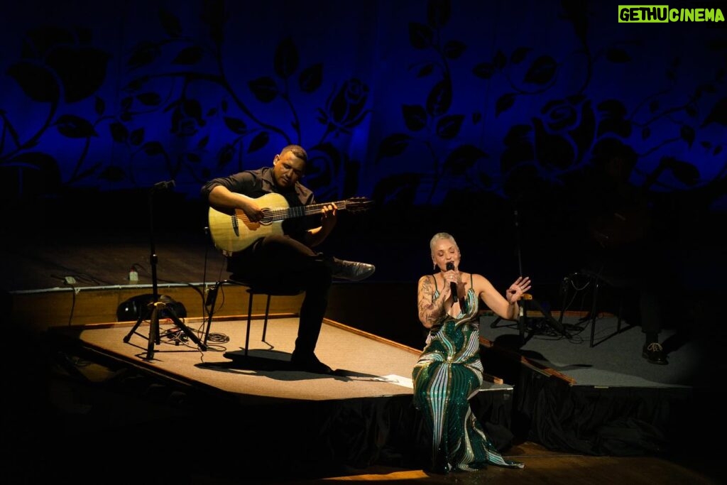 Mariza Instagram - I am truly overwhelmed with gratitude for the incredible reception I received in Vienna. Your warmth and enthusiasm made the evening unforgettable. It is always a privilege to perform for such a wonderful audience. Thank you for embracing me with such kindness and for making the concert so special. I am eager to return and share more moments with you all. With all my heart, thank you, Vienna! ❤️ 📸 Carlos Suarez