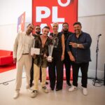 Mariza Instagram - Obrigada. Obrigada portugueses, obrigada @calema507 e @nunoribeiro_oficial, obrigada @playpremiosdamusicaportuguesa e @vodafonept . “Maria Joana” sempre foi vossa. É um prazer levar para casa esta esta distinção de melhor canção. A cultura portuguesa vale a pena, Até já ❤️ @ruelamusic @warnermusicpt