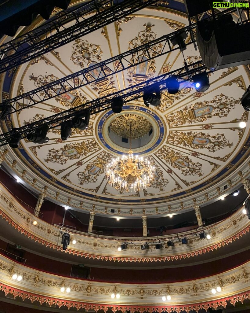 Mariza Instagram - Today I’ll perform at the Grand Theater in Gothenburg, Sweden 🇸🇪 What a beautiful venue, can’t wait for tonight 🎶