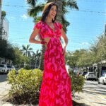 Marjorie Magri Instagram - Ya tienen planes para el 14 de febrero???? ❤️❤️❤️❤️❤️ Cuéntenme con quien pasarán este día romántico 🔥 El vestido perfecto para la ocasión de @kapelboutique