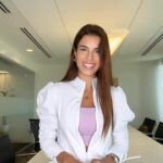 Marjorie Magri Instagram - Nadie quiere sufrir un accidente, pero en caso de sufrirlo es importante estar bien informado. Si tienes un accidente de auto, resbalón o caída, o accidente laboral, no importa tu estatus migratorio. En @americanhelpcenters te asesoramos y apoyamos en todo lo que necesites, contamos con los mejores médicos y abogados del país, porque tu salud es lo más importante y además te ayudaremos a obtener la máxima compensación. Jamás negocies con el otro conductor; pide tu reporte policial y contáctanos! @americanhelpcenters