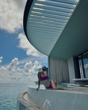 Markéta Vondroušová Instagram - on island time🌴🥥❤️‍🔥

@ritzcarltonmaldives