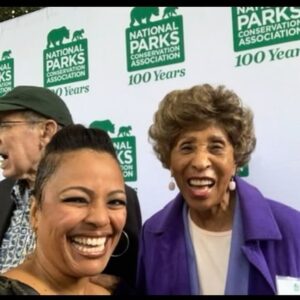 Marla Gibbs Instagram - Always sweet to see Kim Fields! Kim and I filmed our tv shows on the same lot at the same time. Can you guess which two shows?! 😍 📺 🎥 #marlagibbs #kimfields