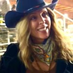 Marla Maples Instagram - I am definitely a country girl and it was so much fun to have a hoot at the St Lucie County Fair & the rodeo.🤠 benefitting @tunnel2towers 🙏 We met so many kind spirited folks, including the Mustang whisperer Bobby Kerr. Thanks for a great time everyone 🇺🇸 this was from a few weeks ago, but I wanted to share some wholesome american fun 🇺🇸 #rodeo #southerngirl #cowboys #mustangs
