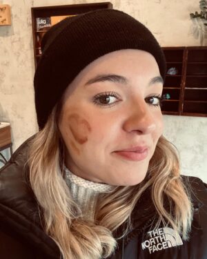 Marlyne Barrett Instagram - PA Appreciation Post! To Our Graysen . The Best! #onset #productionassistant #chicagomed @graysenesyarg