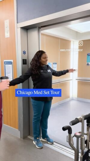 Marlyne Barrett Instagram - Welcome to Our Home! #repost @wolfentertainment See ya’ll tomorrow!. #chicagomed is back! #onechicago