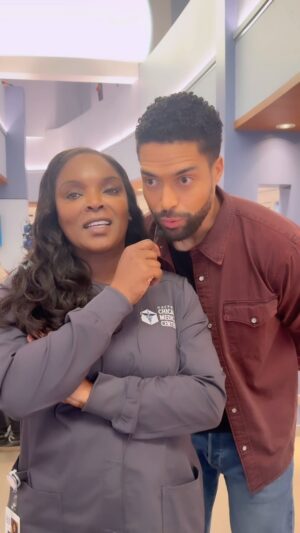 Marlyne Barrett Instagram - Enough Said! Time to meet Dr. Loren Johnson @hendersondwade ! Catch a new episode of #ChicagoMed tonight at 8/7c! ❤️💙
