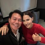 Marsha Vadhanapanich Instagram - ดีใจมาเจอพี่หนึ่ง @narongvit ซะที ได้แต่คุยกันไม่เจอตัวกันเลยนานละ 😉 เราสองคนคือตำนาน Music lover พี่หนึ่งบอกงั้น ❤️👍 วันนี้มาร้องเพลงใหม่ละ พี่Macs มาดูแลให้ด้วย เจอทั้งพี่ Macs @macsarun ทั้งพี่ หนึ่ง @narongvit มาขนาดนี้ … รอฟังละกันนะ ❤️ ขอบคุณคะ #Marshairis ลองวนกลับมาอ่านอีกที… การเจอกับพี่หนึ่ง มันอาจจะไม่ใช่แนวเต้นเบบ Music lover ตลอดนะคะดูจากหลายคนจะคิดอยากให้ไปทางนั้น…. เพลง Music Lover ตอนคุยกัน ออกแบบเพลงกัน เราก็ไม่คิดว่าฮิตมายาวนานขนาดนี้ เปิดใจฟังในแบบบอื่นดูบ้างละกันนะคะ ❤️😘