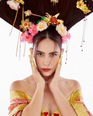 Marsha Vadhanapanich Instagram - Chinese New Year 2024. ❤️
Photographer @amatyai
Makeup @thanva.mua 
Hair  @mairatchada1 @tungpui69 
Stylist @criscrisii
Assistant Stylist @deypithrma @crexmm 
@athenzy ❤️ 
#amatphoto #marshairis