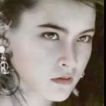 Marsha Vadhanapanich Instagram - 💝💟🎹🎼🎤🎸🎷🎧🎻 music is my life till I was young, The song heal my soul. when everything is cruel, I miss music more & more❤️ #marshairis… I miss my youth. It’s so pure…ตอนเด็กอยากโตไวไ่วจัง พอโตขึ้นมาไม่รู้คนหรือสังคม บอกตัวเองนี่ เหรอทีเราอยากเจอ … 🌺 ดีที่ยังมีดนตรีที่ยังชอบเสมอมาไม่เคยเปลี่ยน มนุษย์ยากนักจะยั้งถึง…💟Have a nice day ka.