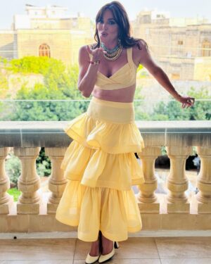 Marta Milans Instagram - Gracias ! Thank you @mediterranefilmfestival for having me!!!It has been a pleasure 💛 …………………… 👗: @zimmermann ………………………………👠: @maisonvalentino 
Arrivederci ⚡️⚡️⚡️
