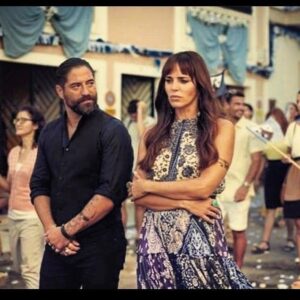 Marta Milans Instagram - KIKA and BOXER going at it .. wonderful 📸: @markmainzstills ... WHITE LINES BABY! @netflix @whitelinesnetflix_ @vancouvermedia_ @alexpinaoficial @leftbankpictures @nunolopes
