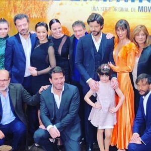 Marta Milans Instagram - Hace dos añitos de esta maravilla @elembarcaderoserie please don’t miss it it will stay in your heart forever. Os echo de menos familia ❤️ @elembarcaderoserie @movistarplus @veronicasanchezoficial @irene_arcos @alvaromorte @vancouvermediaproducciones @alexpinaoficial @juditampudia @ceciroth @robertoenriquezasenjo @jesus_colmenar @pacomanzanedo1