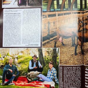 Marta Milans Instagram - Gracias a @holacom por este maravilloso reportaje hablando de mi querida familia y extraordinaria empresa sostenible de queso ecológico @quesosantagadea creada por mi padre y llevada a la cima por el crack de mi hermano.. no soy nada sin mi familia. Que orgullo!! Gracias @iammartabarroso por une entrevista tan entrañable con ayuda de @marieta.yanguas y fotos de la leyenda que es #patriciasalinero ... olé olé y olé. Gracias equipazo !!! ❤️. Thank you @hellomag for the most wonderful interview about my family and our extraordinary sustainable organic goat cheese business @quesosantagadea created by my dad and managed by the legend my brother is... I am nothing without my family .. I am so infinitely proud!! Thank you @iammartabarroso for your interview and thank you @marieta.yanguas for your taste and vision.. what a team!! Thank you thank you ❤️