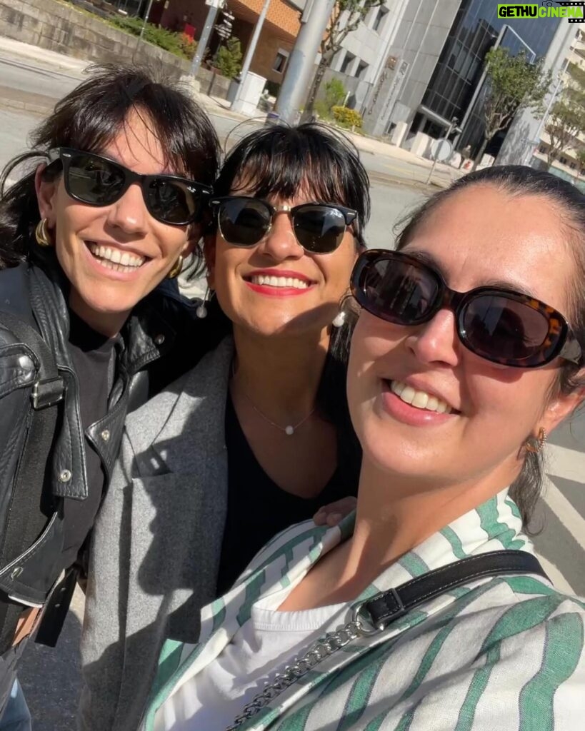 Marta Bateira Instagram - Marina, a tia rhyka chegou ao Porto!!! 😍🎉🙌🏽😂 Amo almoçar com estas duas, rio horrores, saio renovada e aprendo sempre qualquer coisa. Amo-vos de paixão!!! 💞💞