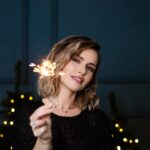 Marta Żmuda-Trzebiatowska Instagram - Niech wszystko to co złe zostanie za nami, niech 2024 będzie łaskawy. Bądźcie szczęśliwi, uważni na siebie i innych, kochajcie się! Szczęśliwego Nowego Roku! ✨🍾🥂🎇 fot. @eliza_stegienka