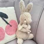 Marta Żmuda-Trzebiatowska Instagram - 🌸 4 lata razem 🌸 mój świat stał się pełny 🌸 moje życie ma sens 🌸 jestem wdzięczna, że jesteś 🌸 Kocham Cię mój Promyczku ✨