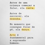 Marta Melro Instagram – Antes de uma
criança começar a
falar, ela canta.
Antes de
escrever, ela
desenha.
No momento que
consegue ficar de
pé, ela dança.
Arte é
fundamental para
a expressão
humana.

#diamundialdoteatro