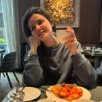 Marta Torné Instagram - Primeras horas en Londres y no me quiero ir. 🫶🏼