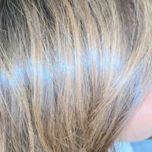 Marta Torné Instagram - Vuelta al cole con corte y color 💝 Lo que técnicamente sería Color Glossy Hazelnut 
Y Therapy de Brillo de KUBO by @anarabyanalerida Os gusta?☺️