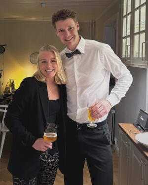 Martin Söderström Instagram - 34 years old today 🥳 
I have everything I could ask for in life. 
Some days I’m happy some days I’m not, I guess that’s just life ❤️