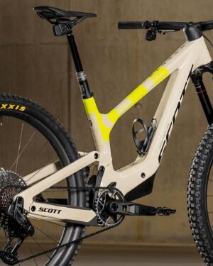 Martin Söderström Instagram - The brand new SCOTT RANSOM 🌟
We’re gonna have some fun together soon!

#SCOTTRANSOM #MakeMountainsMove #SCOTTBIKES