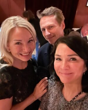 Martina Haag Instagram - Middag på Astoria med favoriterna🧡🧡🧡
