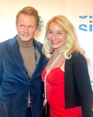 Martina Haag Instagram - Visning av Dag för dag på filmfestivalen i Seattle 🌺