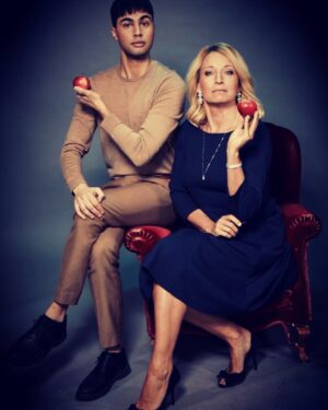 Martina Haag Instagram - The beginning of a beautiful  friendship💙 #filmmanuskompis #vän #löpare #geni