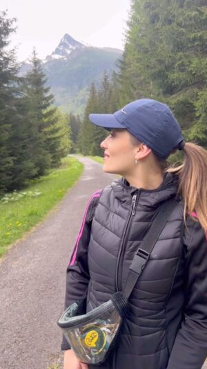 Martina Zábranská Instagram - Netvrdím, že človek by mal prestať športovať, naopak, toto je výborný spôsob ako si želaný efekt ešte urýchliť. 💪 Čo nie a nie vycvičiť vo fitku, vám Emsculp Neo v @thecareclinicsk pomôže spevniť a upravený kalorický príjem v chutnom jedálničku od @steffit.eu pomôže búrať tuky. 🥗🧀
.
Balíček ponúka:
- 4 sedenia na jeden typ svalu na Emsculp Neo
- 5 jedál denne na mesiac zadarmo
.
Nájdete ho na:
www.thecareclinic.sk
www.steffit.eu
.
#chudnutie #zdravastrava #cvicenie #posilnovanie #fitness #silovytrenink #silovytrening #fit #krabickovadieta #krabicky #steffit #steffiteu #thecareclinic #care #estetickaklinika #jedlo #zdravejedlo #zdraverecepty #dobrejedlo #emsculpt #emsculptneo