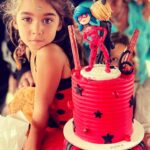 Martina Gusmán Instagram - 🐞🌈 Un arcoíris para vos princesa … 🌈 ❤️🖤❤️ Ella… Mi Miraculous ❤️🖤❤️ ¡Felizzzzz cumple! 💫