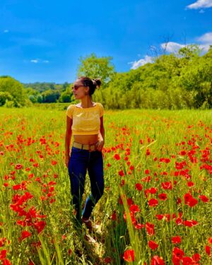 Martina Gusmán Instagram - #SundayMood 🌸🌺🌼☀️
