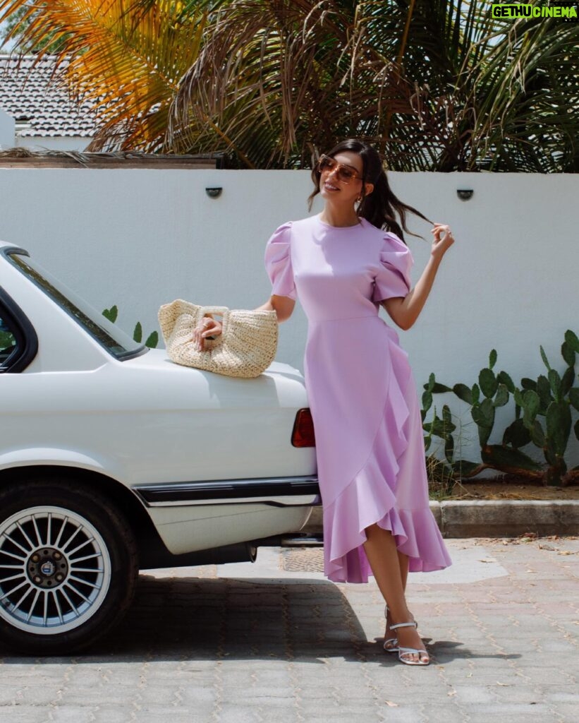 Marwa Karam Instagram - Comfortable and casual summer wear from @shein_ar cotton collection 🥰 #sheincotton #shein #شي_ان Outfit details 19637962 19189079 18331596