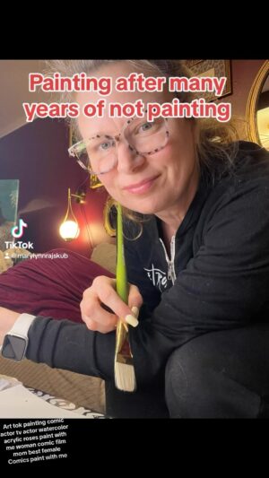 Mary Lynn Rajskub Instagram - TONIGHT I GOT PAINT OUT FOR THE FIRST TIME IN YEARS #art #paintwithme #roses #paintingroses #watercolor #acrylic #acrylicpainting #artist #artistsoftiktok #headliningcomic #standupcomic #actor #tvactor #filmactor #mom #bestfemalecomedians