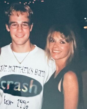 Mary-Margaret Humes Instagram - #flashback to a simpler time in our lives … a dinner date with my “amazing kid” @vanderjames #behindthescenes #memories #dawsonscreek #tvfamily #foreverfriends 💞