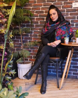 Maryam Qhajar Instagram - ☕️
@sansevieria.cafe 🪴

#مريم_قجر #هنر #بازیگر #سينما #تئاتر #بازیگران_زن #زندگی #بازیگران #هنری #عکاسی_هنری #عكس #من #ايران #گرگان #گلستان #شمال #انرژی_مثبت #حس_خوب #آرامش #قهوه #دوست #بازی #استایل #پرتره #زمستان #زمستانه #هنرپیشه #گل #رفیق