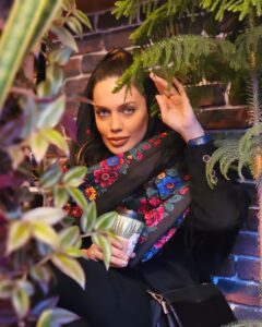 Actress Maryam Qhajar HD Instagram Photos and Wallpapers February 2024