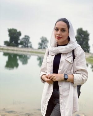 Maryam Qhajar Instagram - در تاریکی همه ما شبیه همیم … !

#مريم_قجر#بازیگر #سينما #تئاتر #هنر #سريال #ايران #هنری #طبیعت #طبیعتگردی #طبیعت_زیبا #گردشگری #طبیعت_گردی #من #سفر #گلستان #شمال #گرگان#مازندران #زندگی #زن #آرامش #دریا #استایل #مد #پرتره