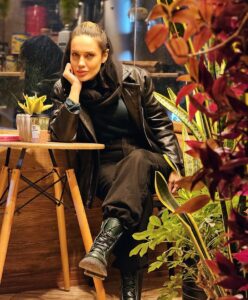 Actress Maryam Qhajar HD Instagram Photos and Wallpapers May 2024
