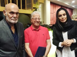 Maryam Qhajar Instagram - پرديس سينمايي هروي ،لحظاتي بسي ارزشمند با اساتيد پيشكسوت عزيز
@jamshid.hashempour.official 
@khamsehofficial 
تشكر از كانون ملي هنرمندان و مدير روابط عمومي اقاي بهرامي پور كه ترتيب اين دورهمي رو دادند .
١٤٠٢/٤/٢٦

@alirezabahramipoor.official 

#مريم_قجر #بازیگر #هنر #سينما #تئاتر #سریال #بازیگران #هنری #هنرمندان #هنرمند #هنرمندان_ایرانی #علیرضاخمسه #جمشيدهاشم_پور #ايران #تهران #عكس #عکاسی