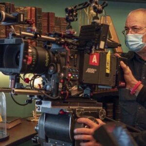 Marysole Fertard Instagram - 1 MOIS PILE-POIL AVANT LA SORTIKAWAX DE BIG BUG 

BE READY
11 FÉVRIER 
@netflixfr 

#BIGBUGLEFILM
#JEANPIERREJEUNET
#netflix