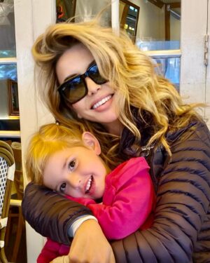 Masiela Lusha Instagram - You overflow my soul. 
Happy Mother’s Day to✨all✨versions of unconditional love today and every single precious day. #happymothersday