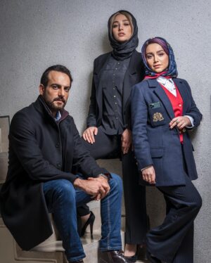 Mastane Mohajer Instagram - 🎬
۷۰ هزار نفر به تماشای «جوجه تیغی» نشستند: فروش فیلم مستانه مهاجر از ۳ میلیارد تومان گذشت 
.
همزمان با استقبال از تماشای “جوجه تیغی” و افزایش ۳۰ درصدی مخاطب در پایان هفته گذشته نسبت به هفته قبل‌ فروش این فیلم پس از ده روز اکران ۳ میلیارد و ۴۰۰ میلیون شد تا تعداد مخاطبان آن از هفتاد هزار نفر گذر کند.
.
با توجه به روند صعودی فروش ، پیش‌بینی میشود فیلم “مستانه مهاجر” بتواند عنوان پرفروشترین فیلم کارگردان زن سال ۱۴۰۲ را از آن خود کند.
.
تهیه بلیت از سامانه های سینماتیکت ، گیشه۷ و ایرانتیک
.
بازیگران : 
حامد کمیلی ، پانته‌آ پناهی‌ها ، هادی کاظمی ، آناهیـتا درگاهی 
با حضور : نازنیــن بیـاتی و پژمان بـازغی
و با هنرمندی : هومن بــرق‌نورد ، مهتاب ثروتی ، نگار فروزنـده ، محراب قاسم خانی ، امید روحانی ، آرزو نبـوت ، نوشیـن تبریزی ، هادی عطایی ، سارا والیانی 
و آیدا ماهیانی ، صحرا اسدالهی
.
سرمایه‌گذار : مستانه مهاجر ، فرهاد فرهنگ‌مهر
پخش : فیلمیران
.
‏@mastanehmohajer
‏@hamedkomaily 
‏@anahita 
‏@bayati__nazanin 
‏@filmiran.co 
#جوجه_تیغی #مستانه_مهاجر #حامد_کمیلی #پانته‌آ_پناهی‌ها #هادی_کاظمی #آناهیتا_درگاهی #نازنین_بیاتی #پژمان بازغی #فیلمیران
