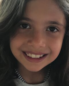 Mastane Mohajer Instagram - دخترم هر روز روز تو و تمام دخترا و پسرای جهانه ❤️💜