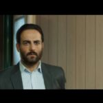 Mastane Mohajer Instagram - 🎬 آخر هفته «جوجه تیغی» را در سینماها ببینید: فروش به یازده میلیارد رسید . با ادامه اکران فیلم «جوجه تیغی» در سینماها فروش این فیلم به ۱۱ میلیارد تومان و مخاطبان آن هم به ۲۵۰ هزار نفر رسید. . این فیلم به کارگردانی مستانه مهاجر همچنان روند صعودی در فروش داشته و در مسیر تبدیل شدن به پرفروش‌ترین فیلم یک کارگردان زن در سینمای ایران است. . «جوجه تیغی» داستان متفاوتی را در قالب طنز روایت می‌کند و در مدت زمان کوتاه توانسته فروش مناسبی در گیشه سینماهای ایران داشته باشد . تهیه بلیت از سامانه های سینماتیکت ، گیشه۷ و ایرانتیک . بازیگران : حامد کمیلی ، پانته‌آ پناهی‌ها ، هادی کاظمی ، آناهیـتا درگاهی با حضور : نازنیــن بیـاتی و پژمان بـازغی و با هنرمندی : هومن بــرق‌نورد ، مهتاب ثروتی ، نگار فروزنـده ، محراب قاسم خانی ، امید روحانی ، آرزو نبـوت ، نوشیـن تبریزی ، هادی عطایی ، سارا والیانی و آیدا ماهیانی ، صحرا اسدالهی . سرمایه‌گذار : مستانه مهاجر ، فرهاد فرهنگ‌مهر . پخش : فیلمیران . ‏@mastanehmohajer ‏@filmiran.co