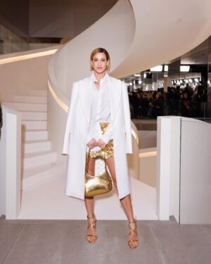Matilda Lutz Instagram - Michael Kors in New York...What a show! Grazie  #michaelkorscollection #inpartnershipwith @michaelkors  Styling @selinbursalioglu  Hair @themartyharper  Make up @alex_rutkovskiy  Thanks to @ep.suite19pr  Grazie @stefaniacastaldi @madeineb