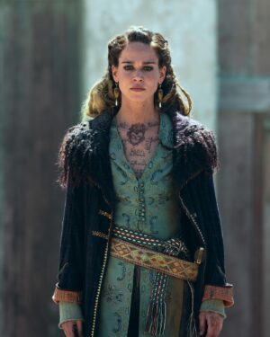 Matilda Lutz Instagram - BRIGANTI #23rdApril on @netflixit @fabulapictures #briganti